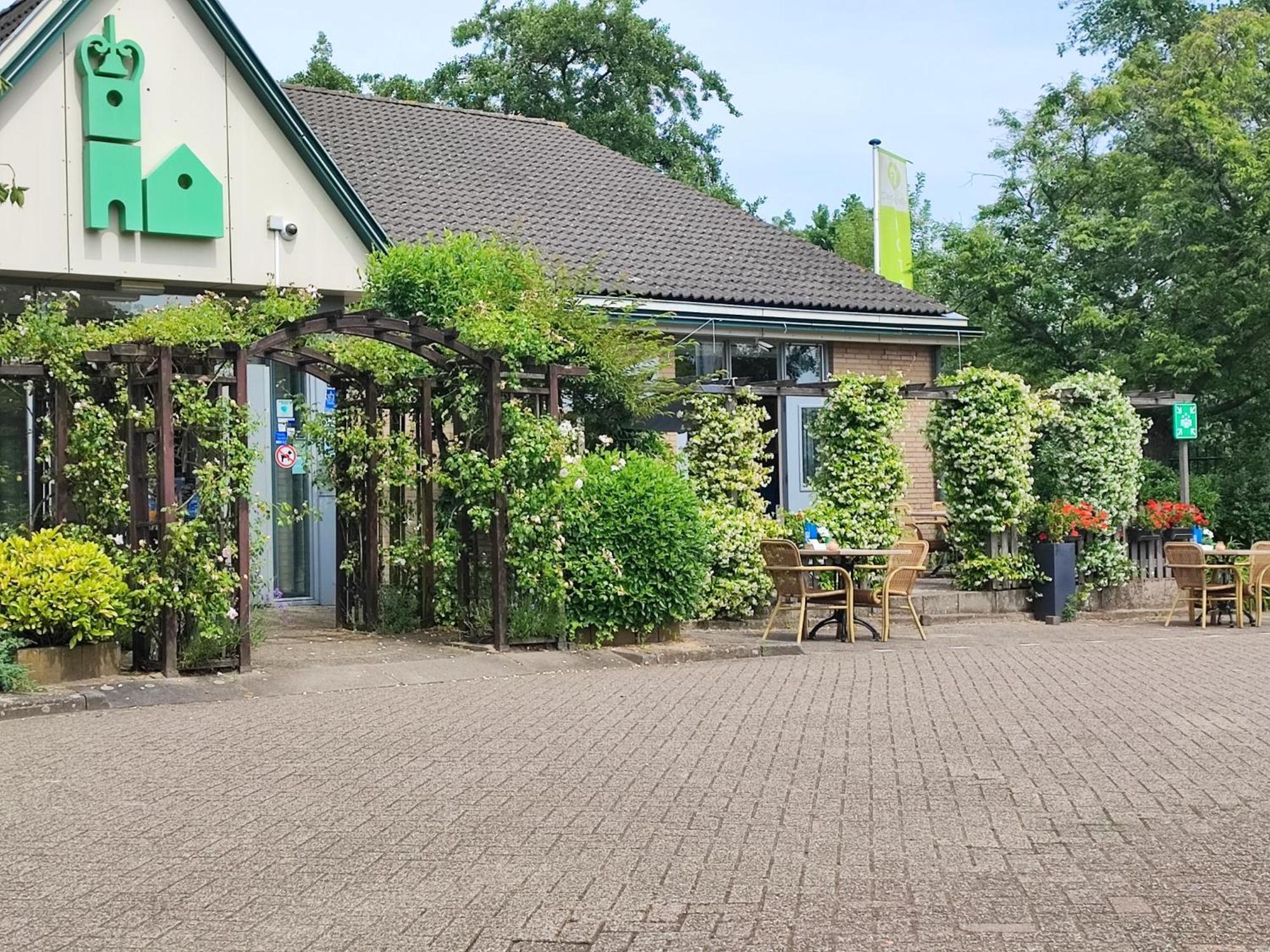 Campanile Hotel & Restaurant Vlaardingen Exterior photo